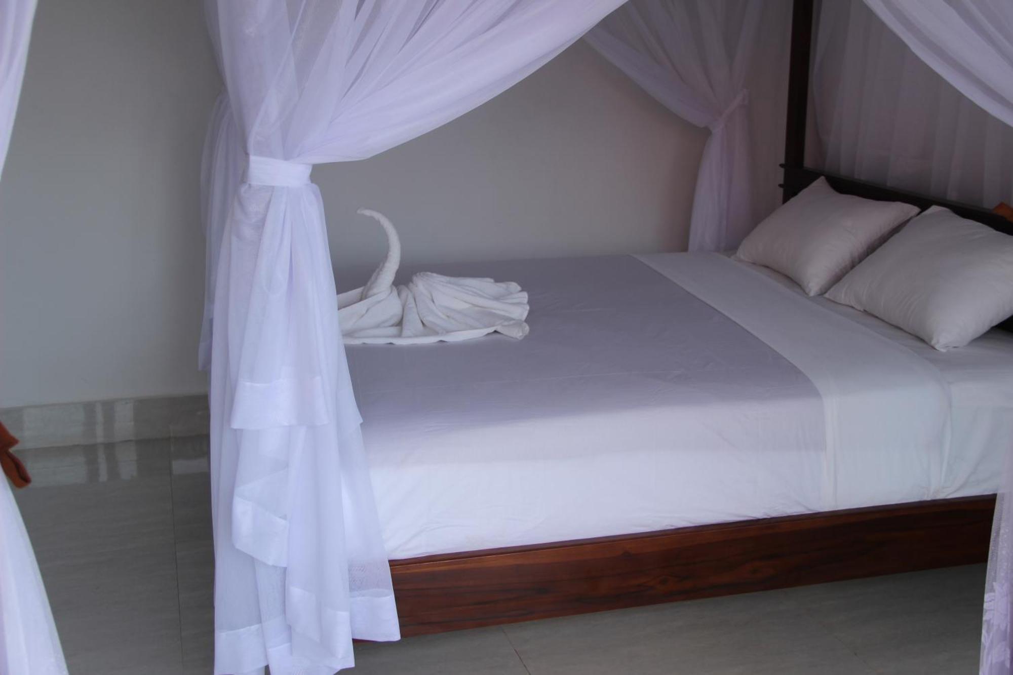Nitya Home Stay Lembongan Room photo