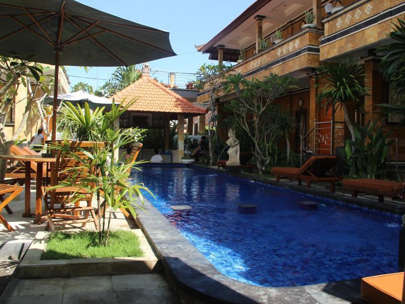 Nitya Home Stay Lembongan Exterior photo