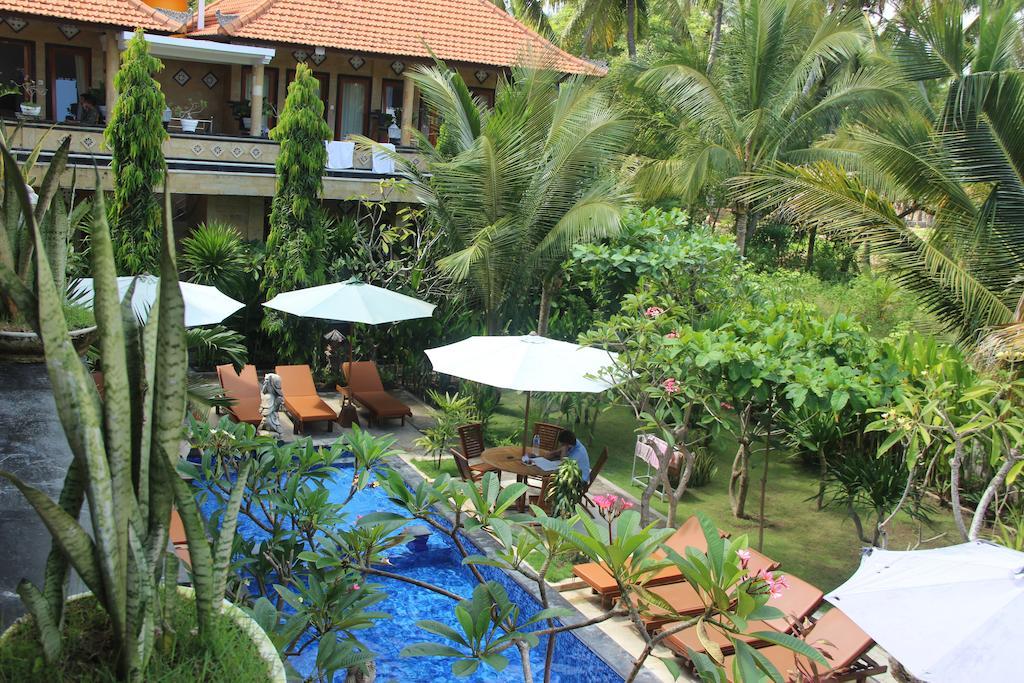 Nitya Home Stay Lembongan Exterior photo