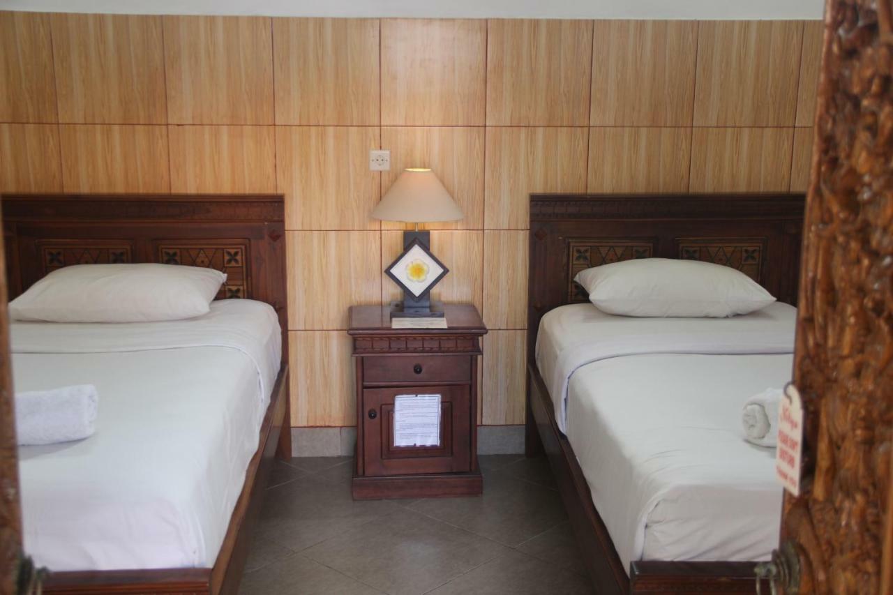 Nitya Home Stay Lembongan Exterior photo