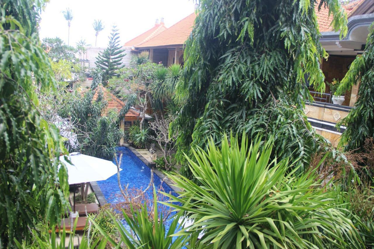 Nitya Home Stay Lembongan Exterior photo