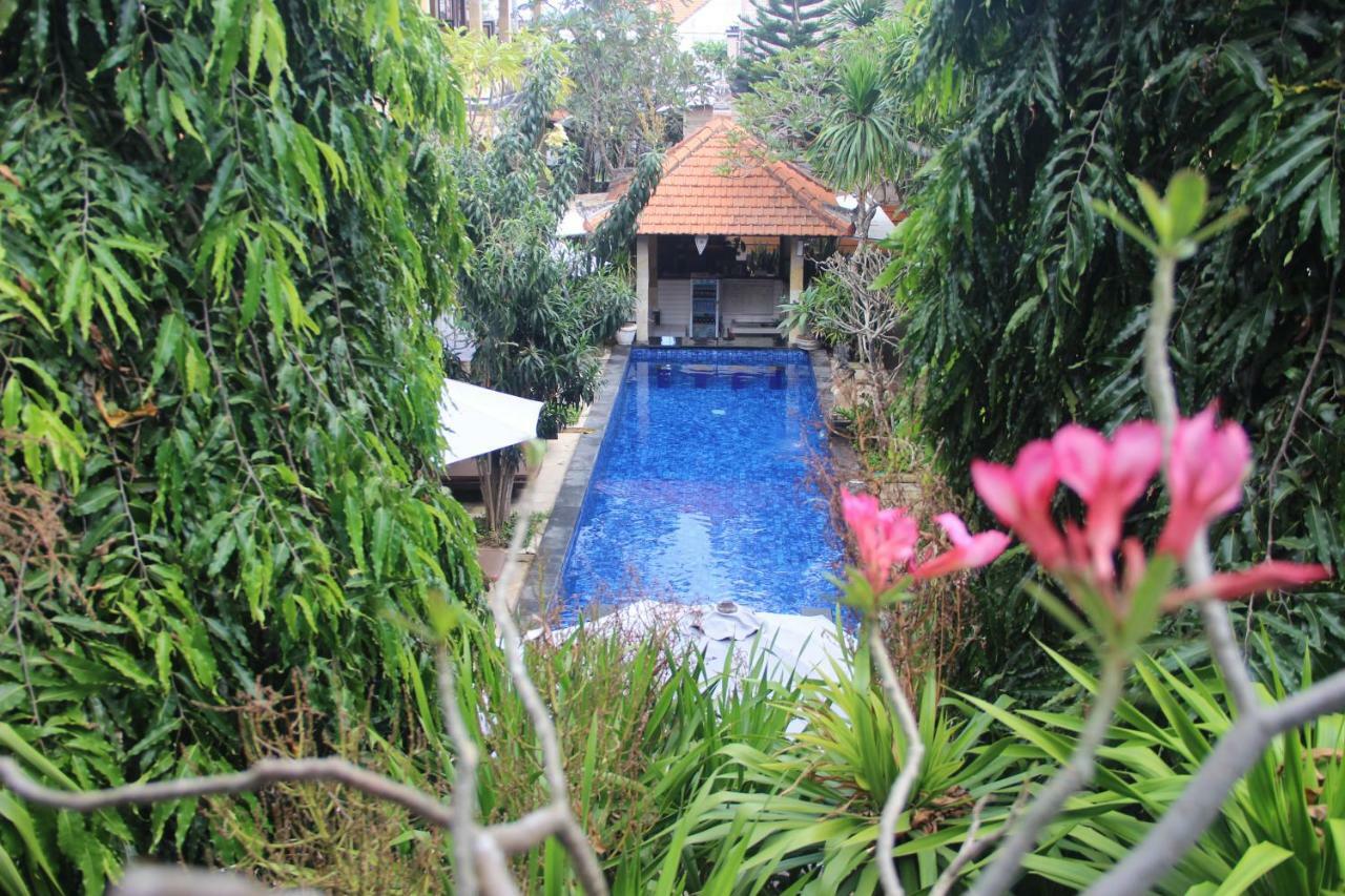 Nitya Home Stay Lembongan Exterior photo